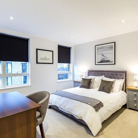 2 Bed Property Close To Heathrow Airport Hounslow Buitenkant foto