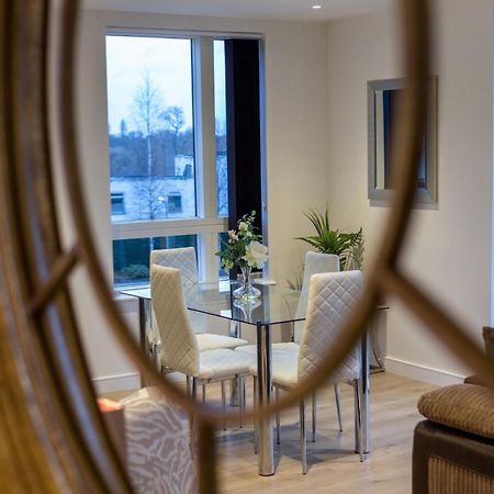 2 Bed Property Close To Heathrow Airport Hounslow Buitenkant foto
